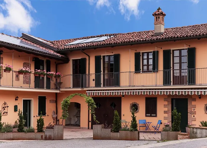 La Cantinella Country House La Morra
