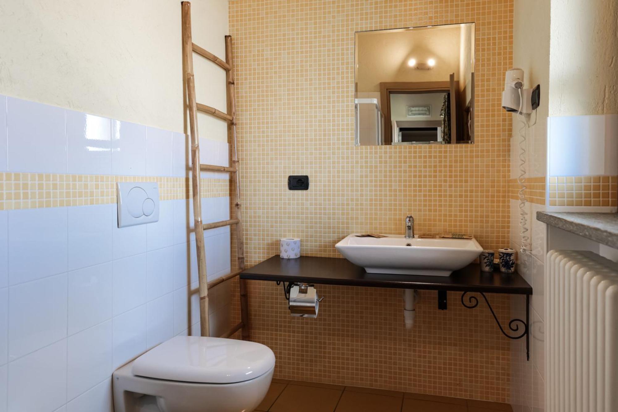 La Cantinella Bed & Breakfast La Morra