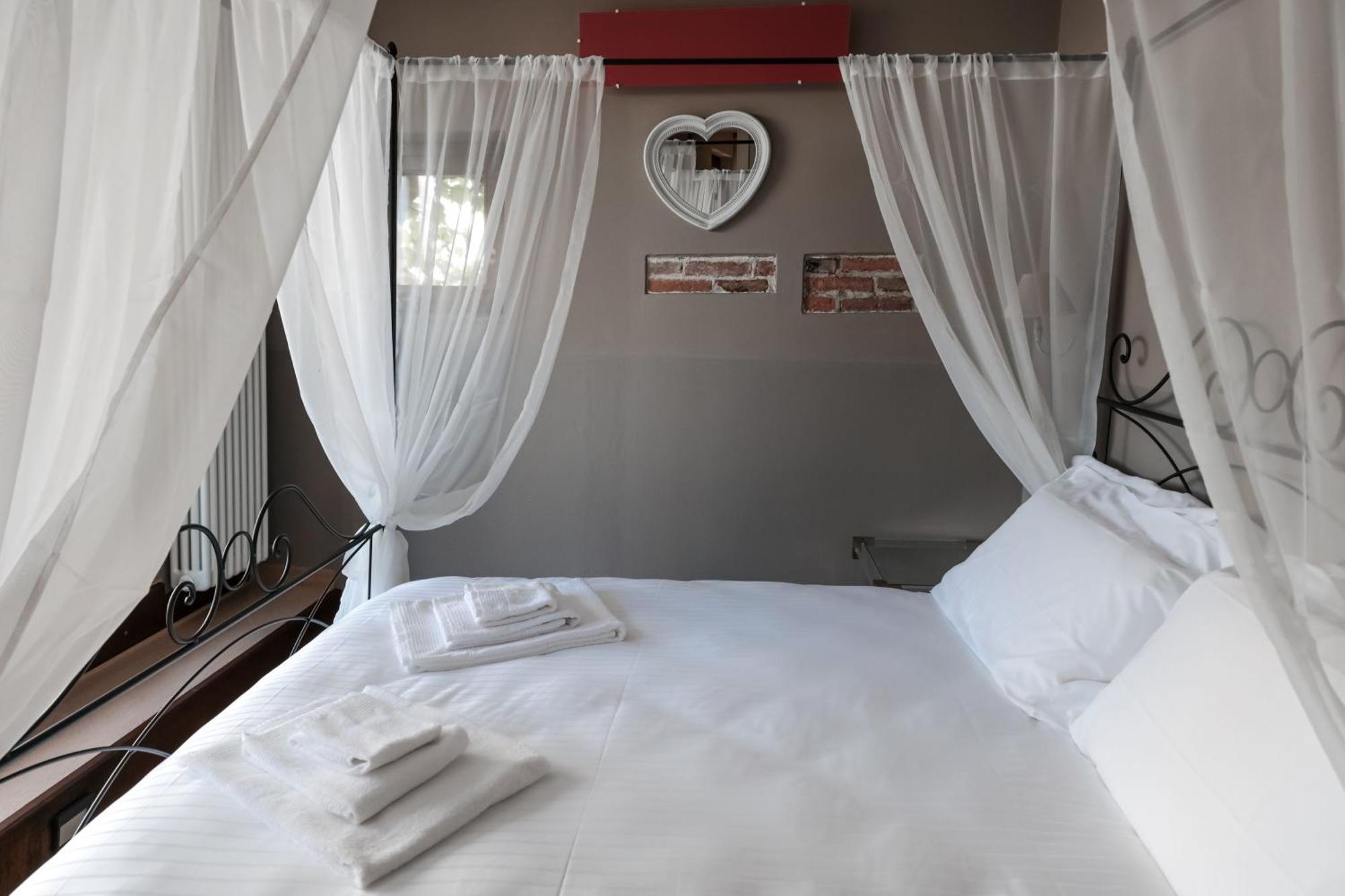 La Cantinella Bed & Breakfast *